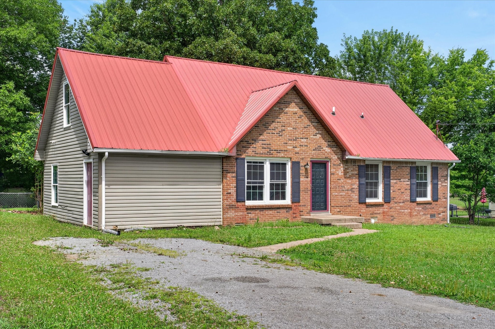 406 Lillie Belle Ln