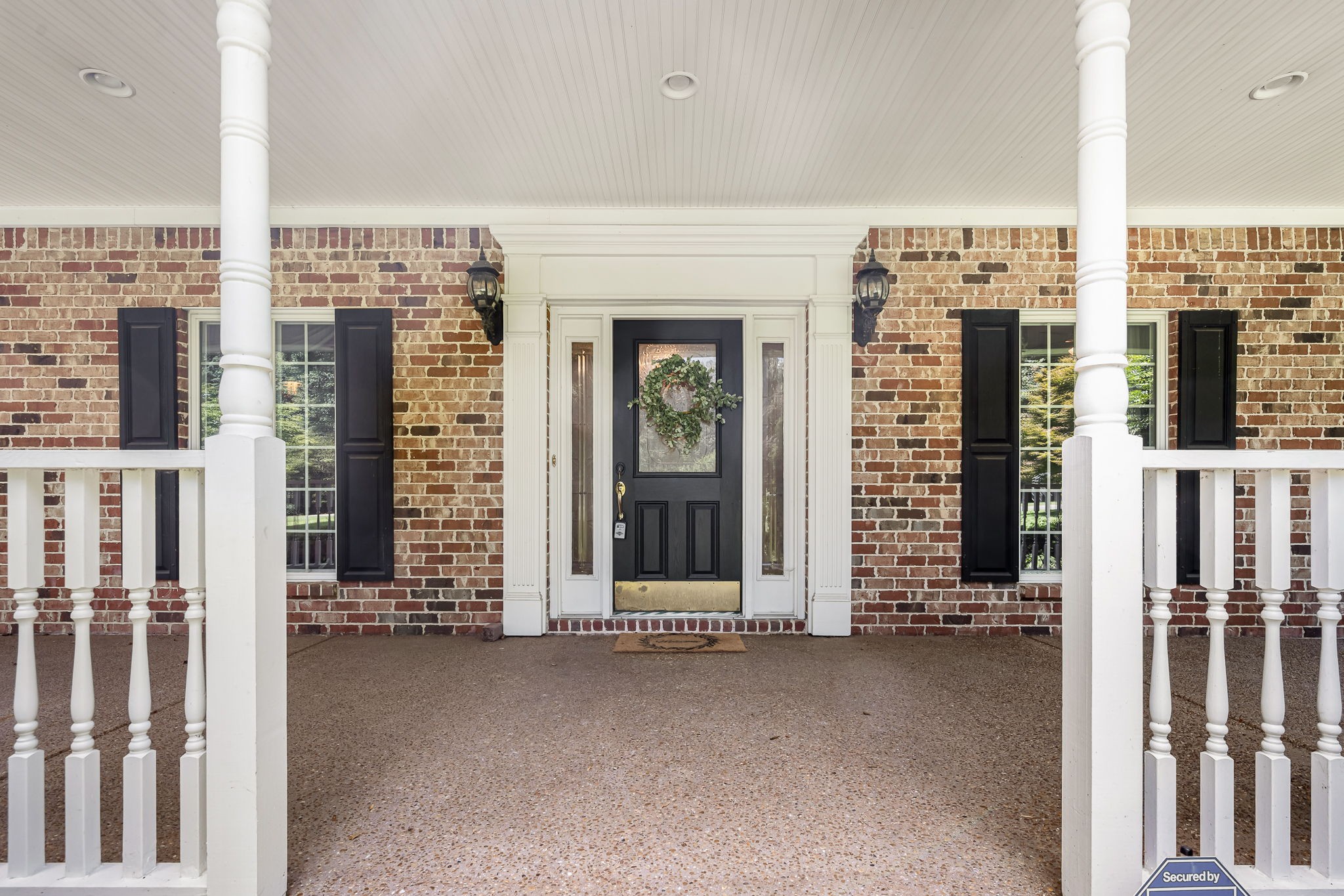 255 PARKS DRIVE