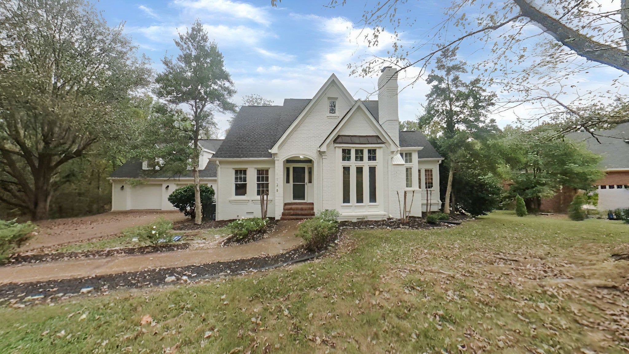 1128 Green Valley Dr