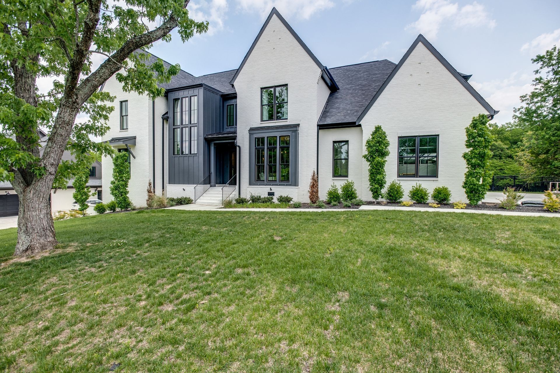 Middle Tennessee Properties 2 1526 Lipscomb Dr