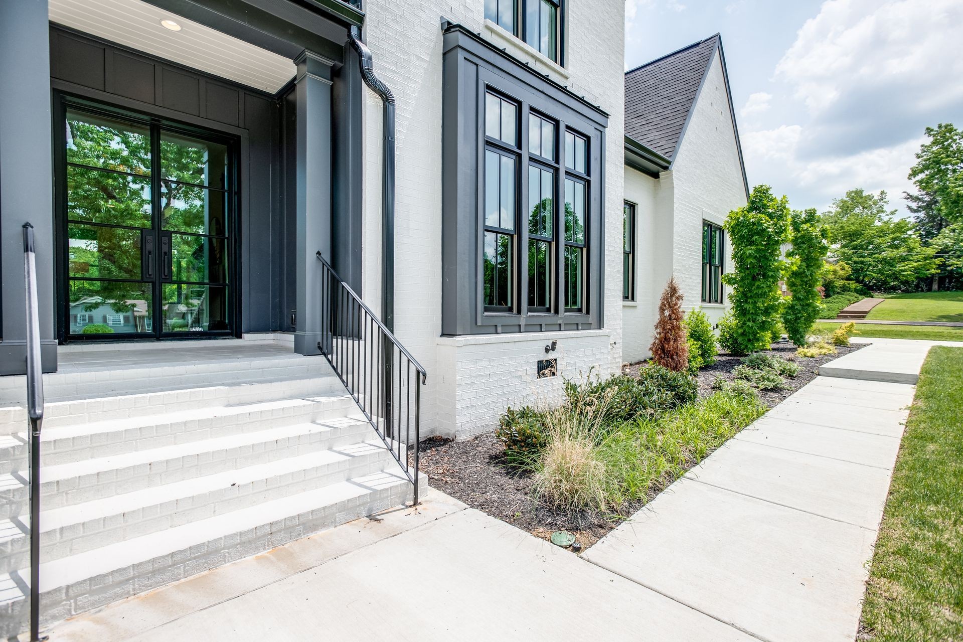 Middle Tennessee Properties 3 1526 Lipscomb Dr