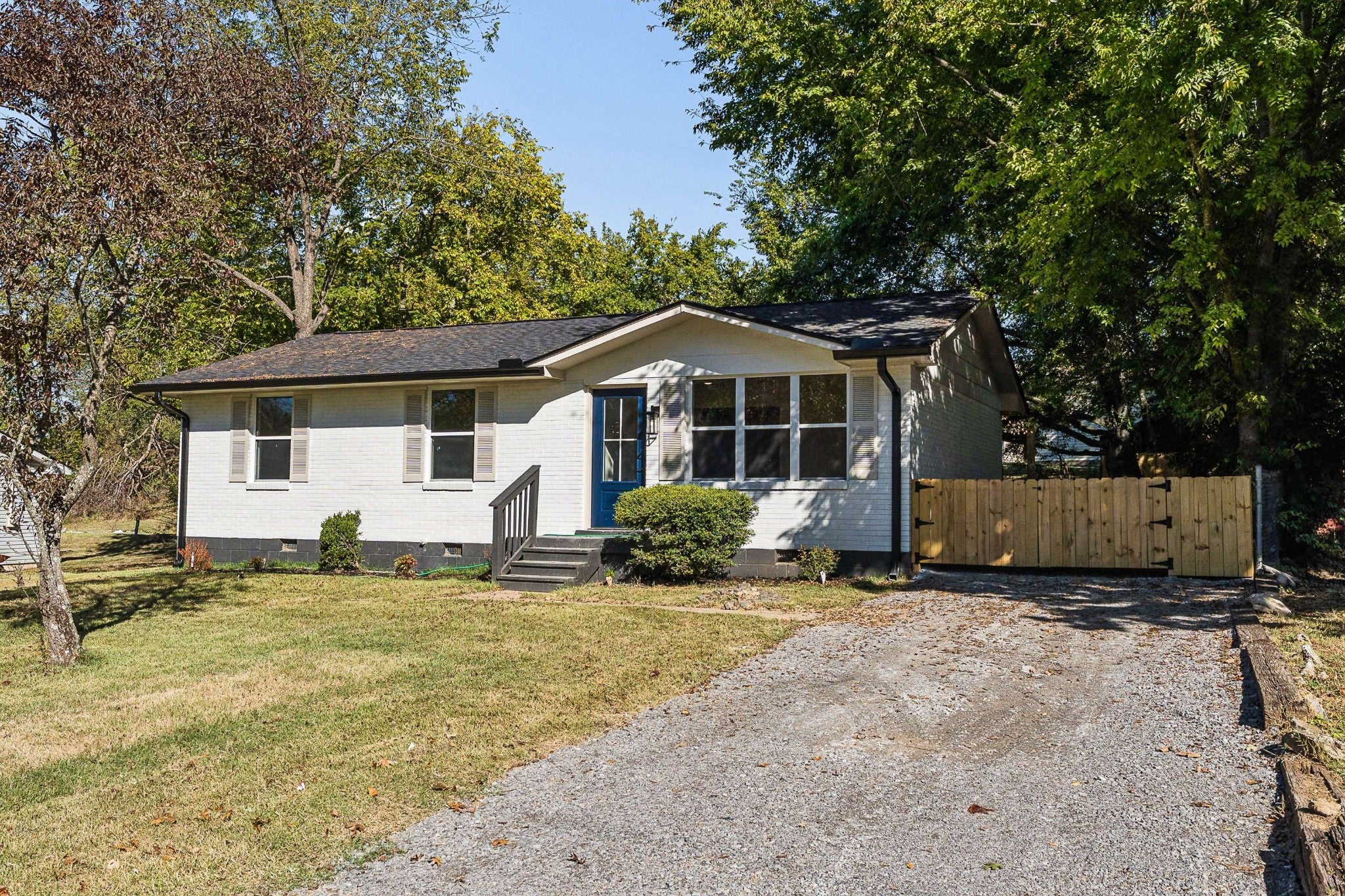 307 Marita Ave