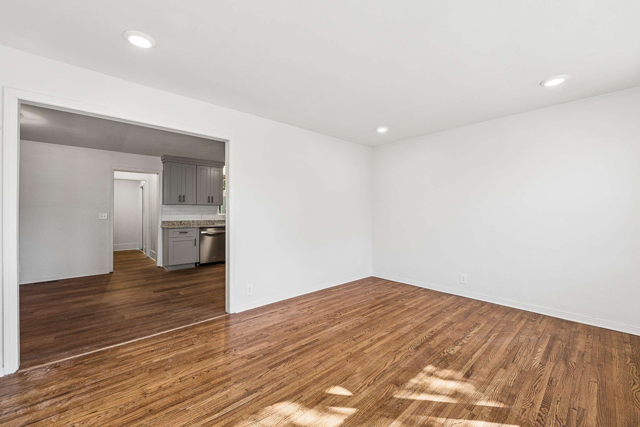 307 Marita Ave