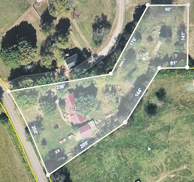 1137 N Sumner Rd