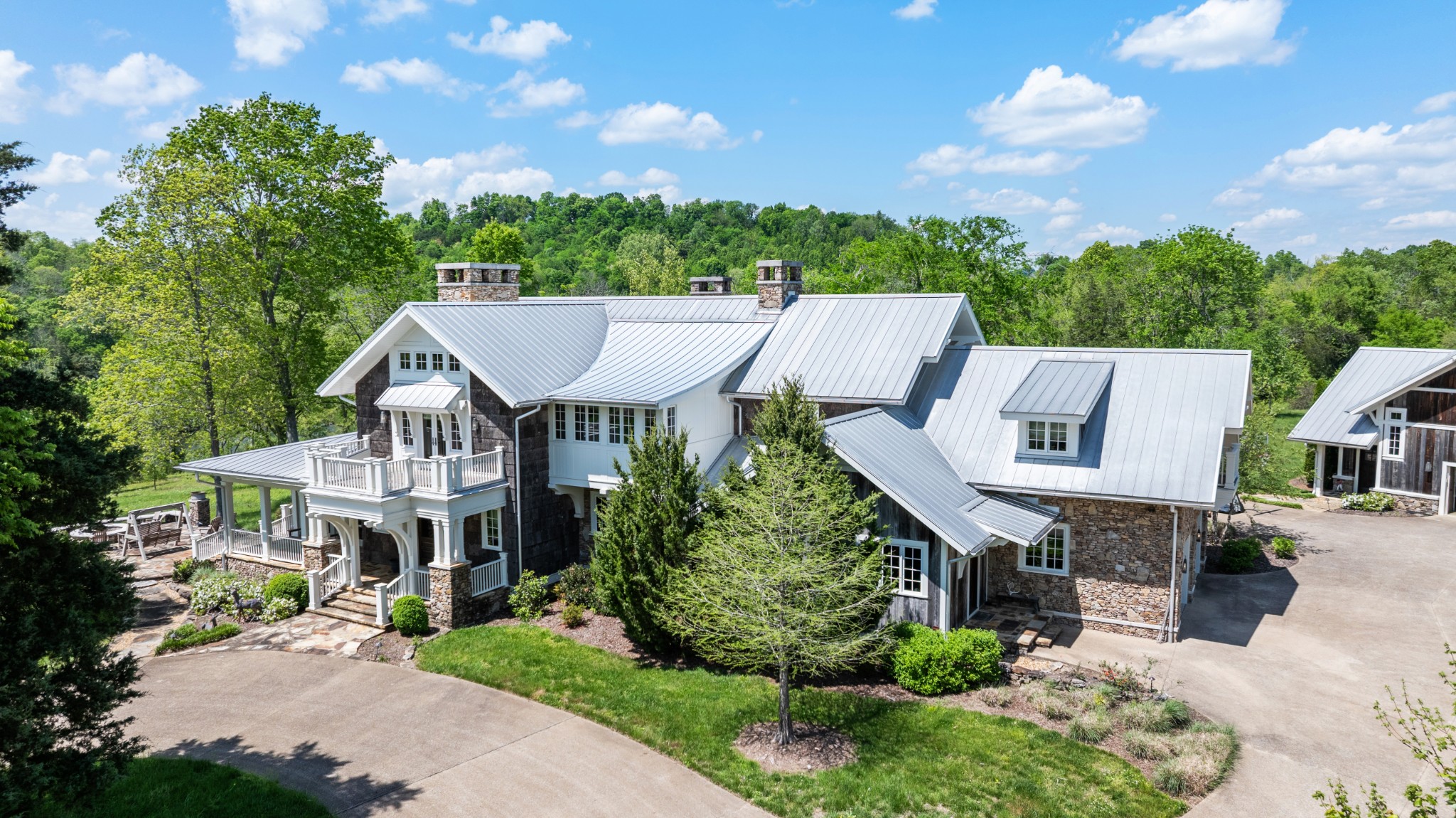 605 Red Oak Rd