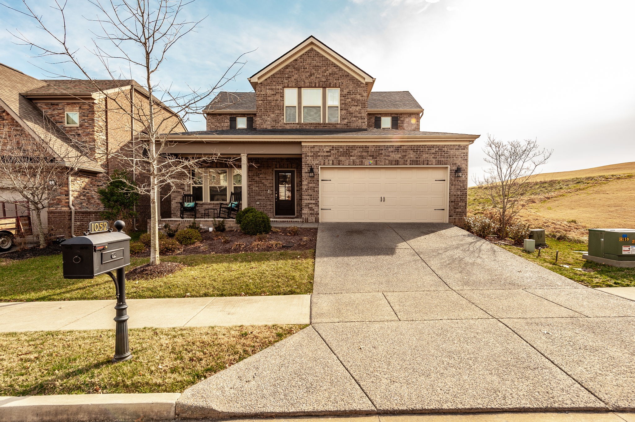 1052 Fenner Ln