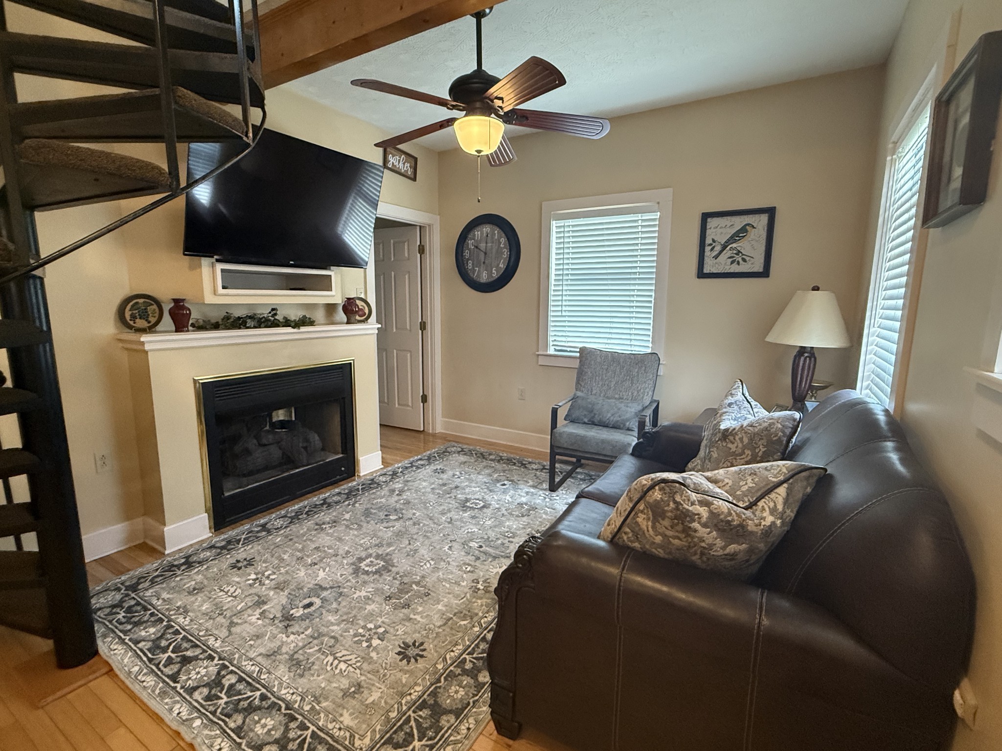 31 Bradley Ln