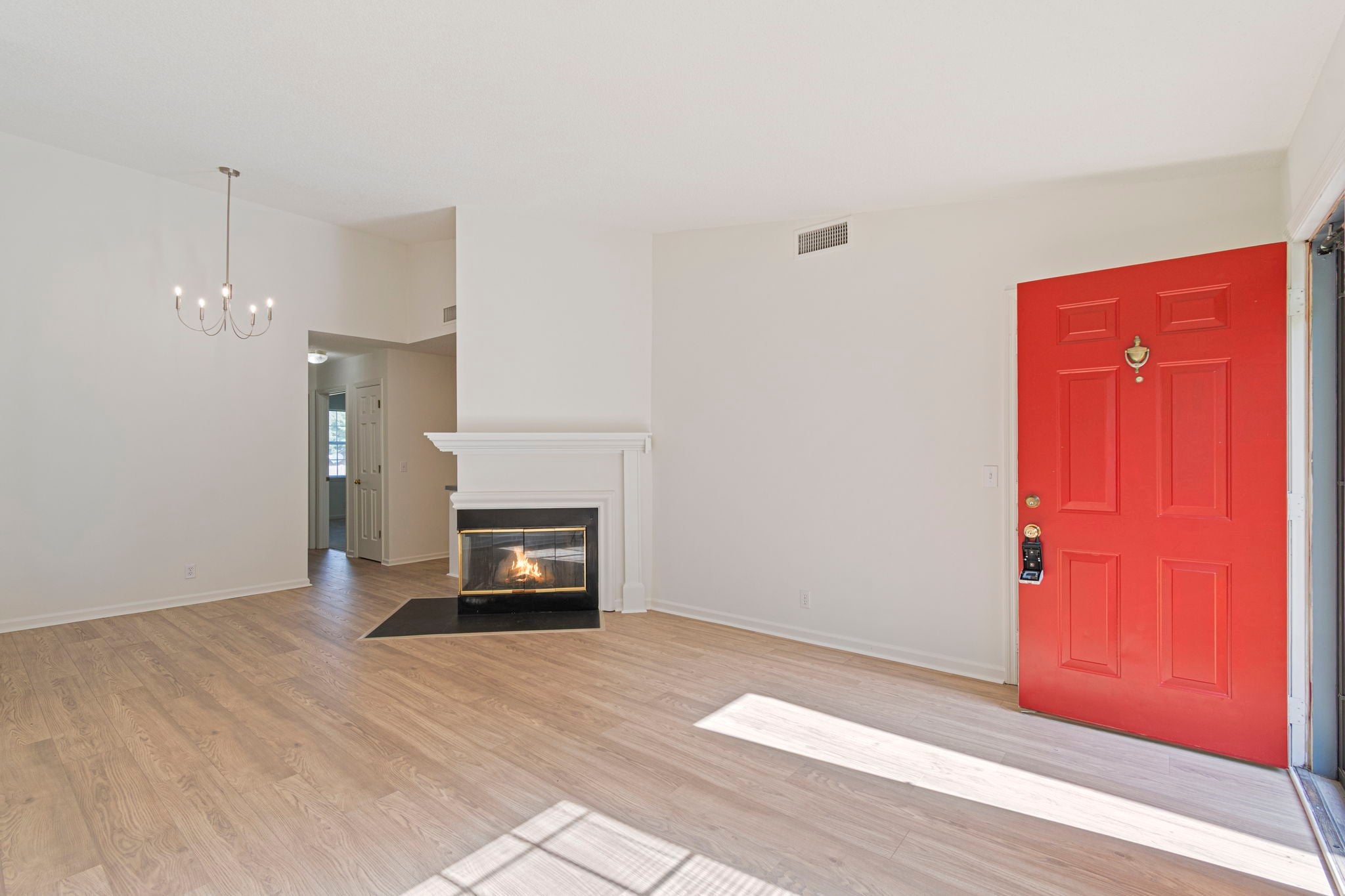 498 Hickory Glade Dr