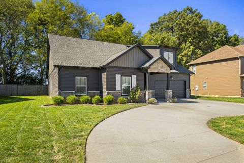 1040 Michaela Cir, Clarksville, TN 37043 - MLS#: 2781597