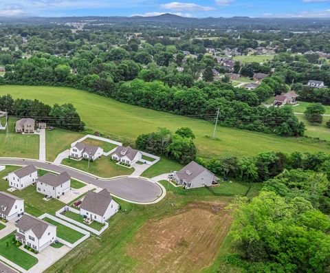 104 Curbow Ct Shelbyville TN 37160