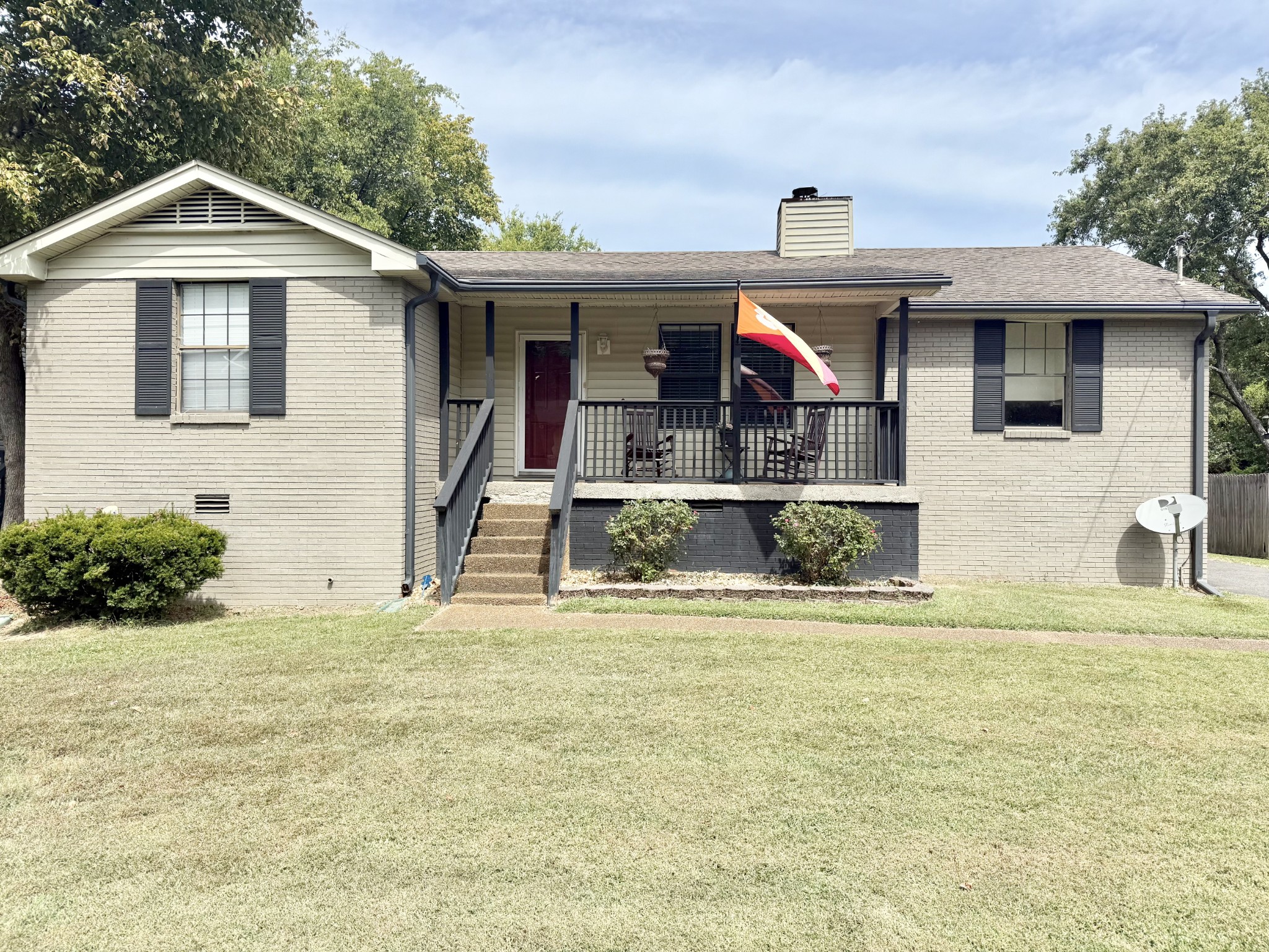 2529 McGinnis Dr