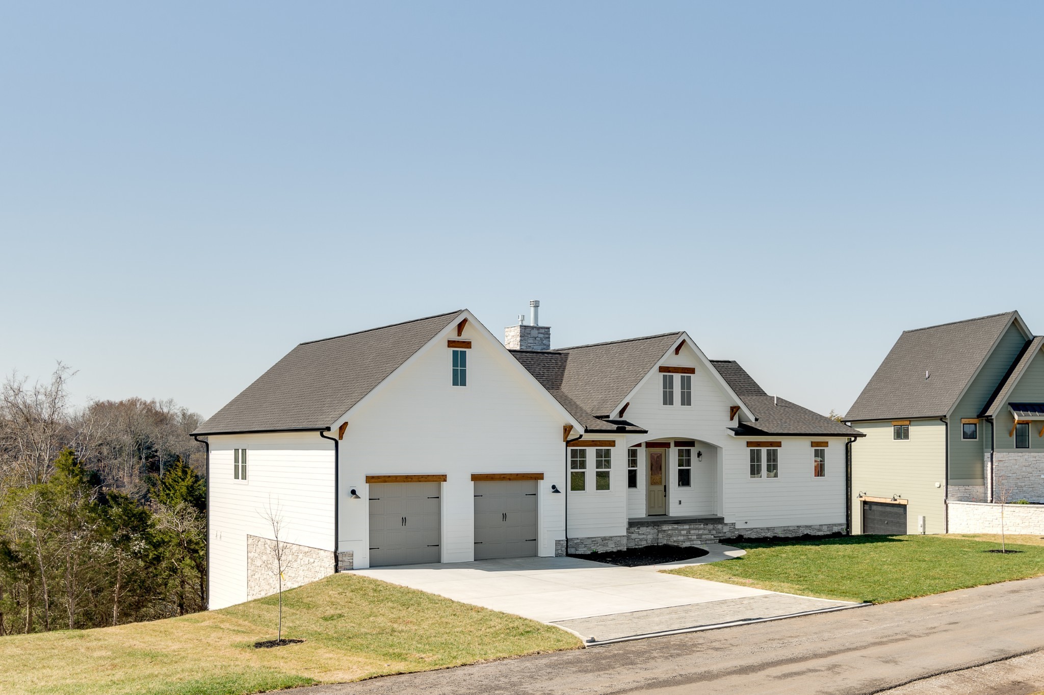 86 Simmons Circle