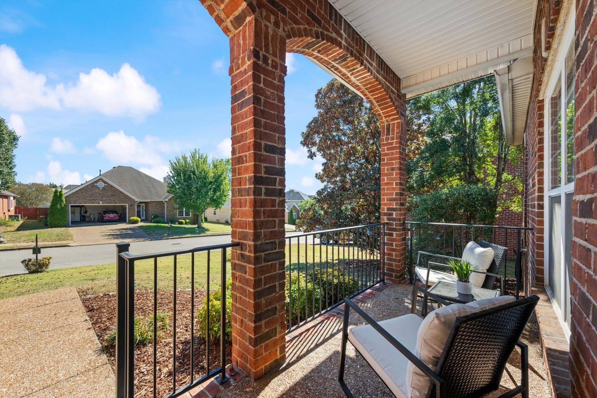 6769 Autumn Oaks Dr