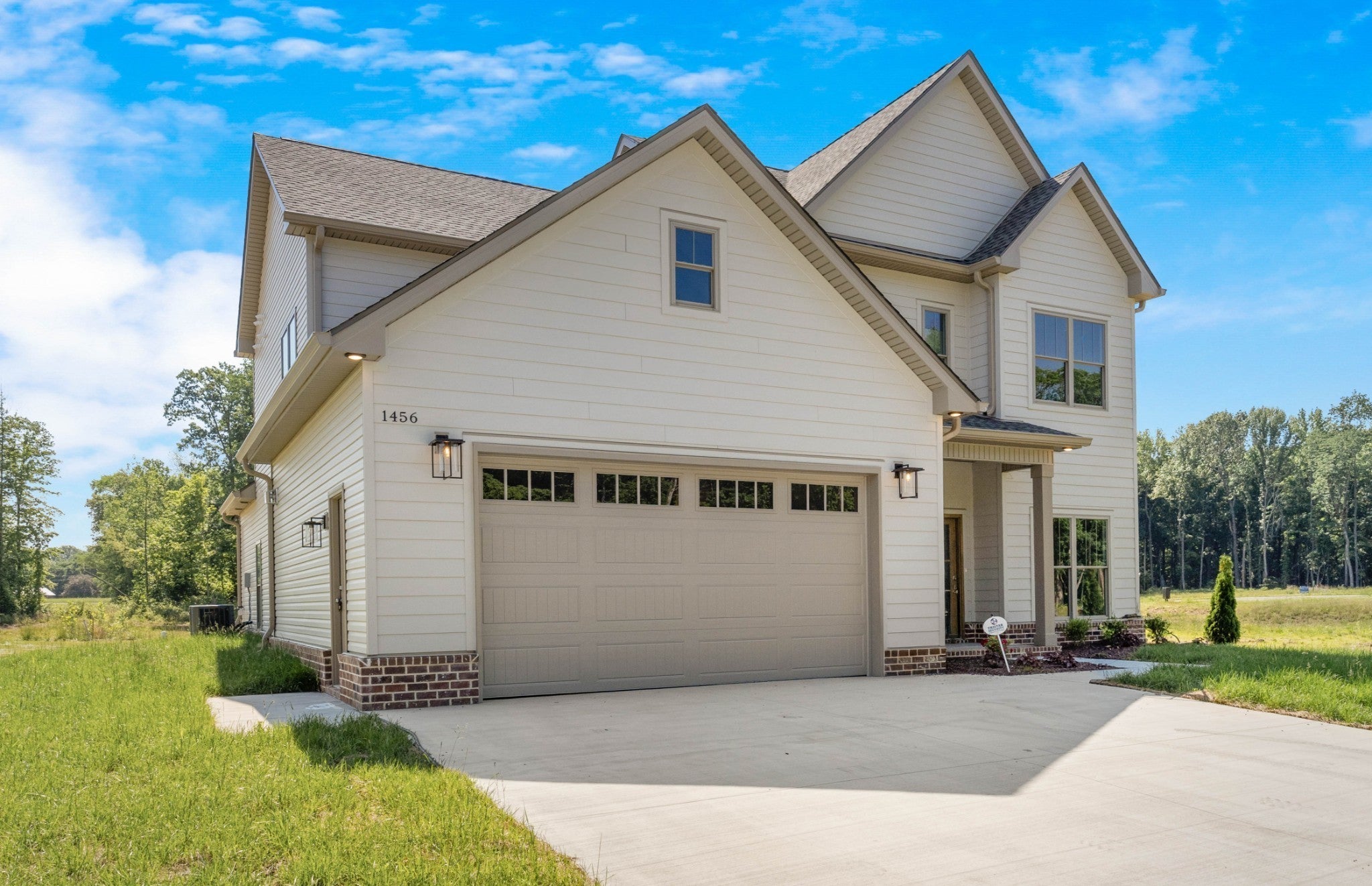 1456 Sango Commons Way