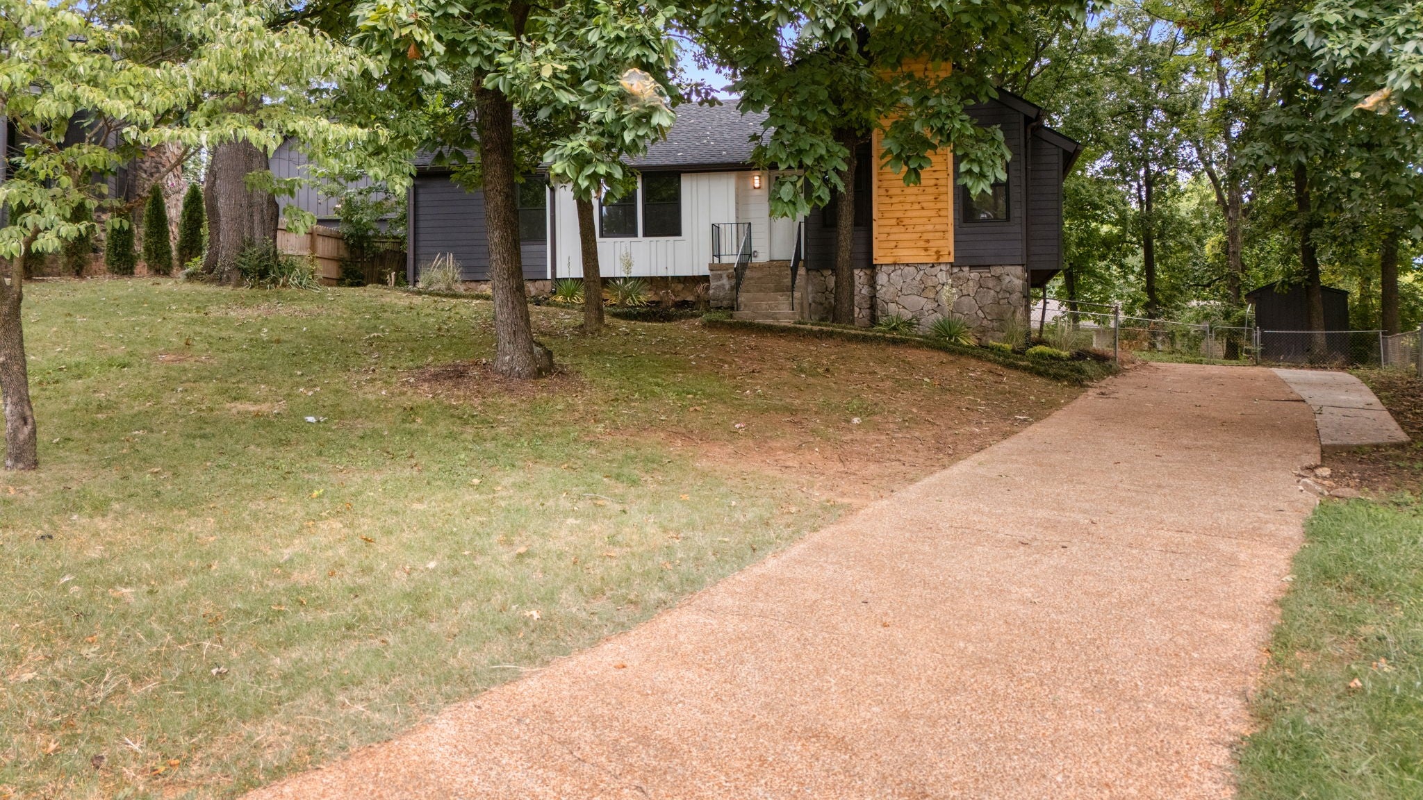 304 Sunrise Cir