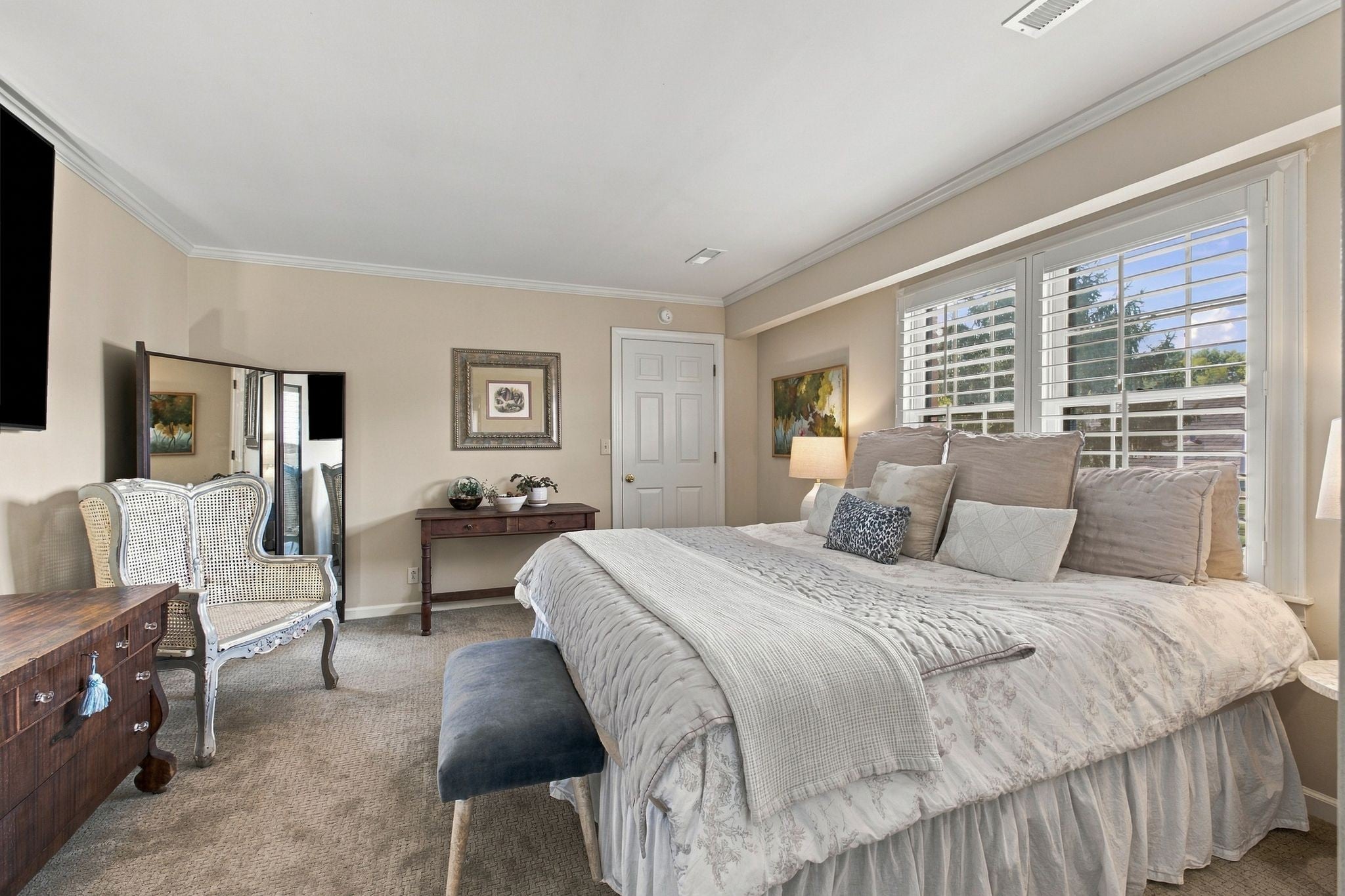 248 Westchase Dr