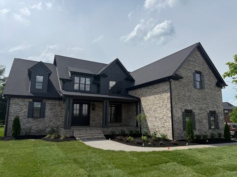 848 Brook Trl Lebanon TN 37087