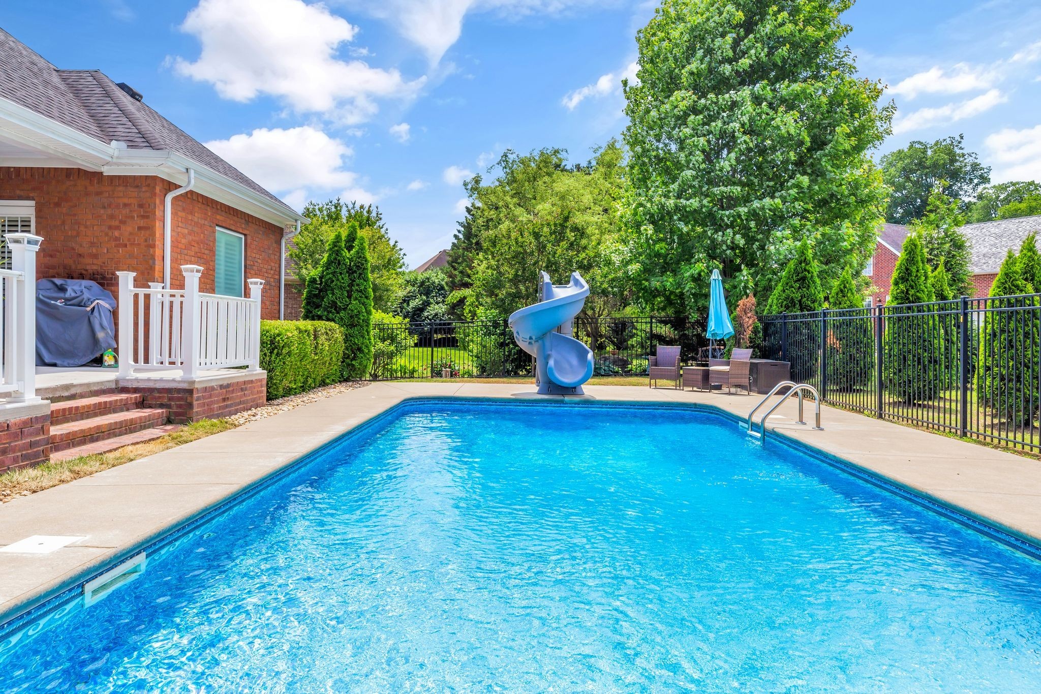 206 Leconte Ct
