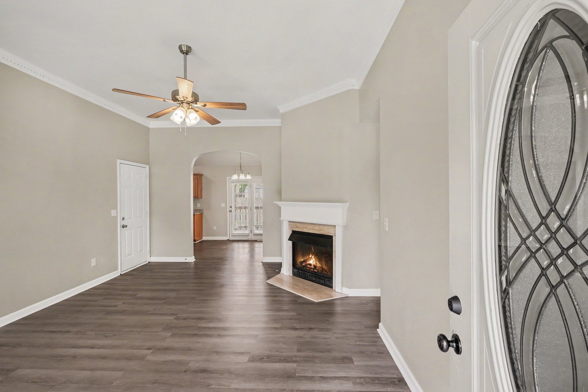604 Ellis Ct