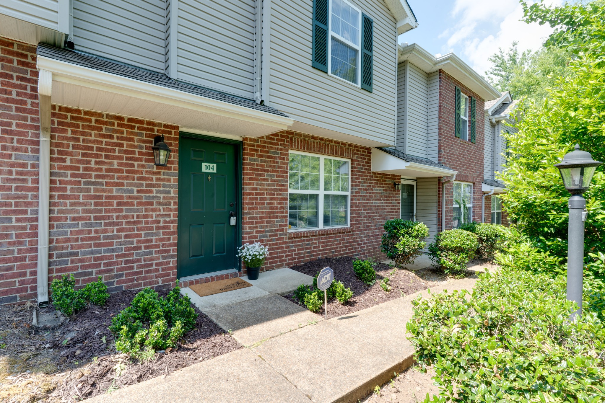104 Waterview Dr