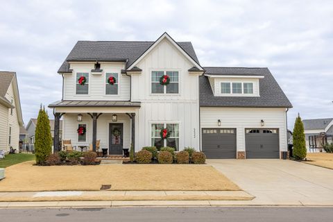 5522 Willoughby Way Murfreesboro TN 37129