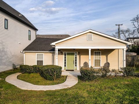 Photo of 544A Stevenson St, Nashville, TN 37209 (MLS # 3211159)