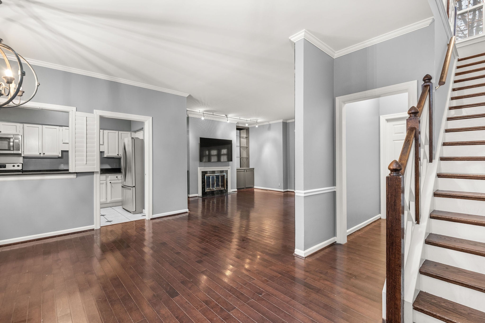 2-bed listing at 201 Westchase Dr, Nashville