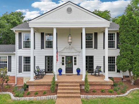 1607 Otter Creek Rd Nashville TN 37215