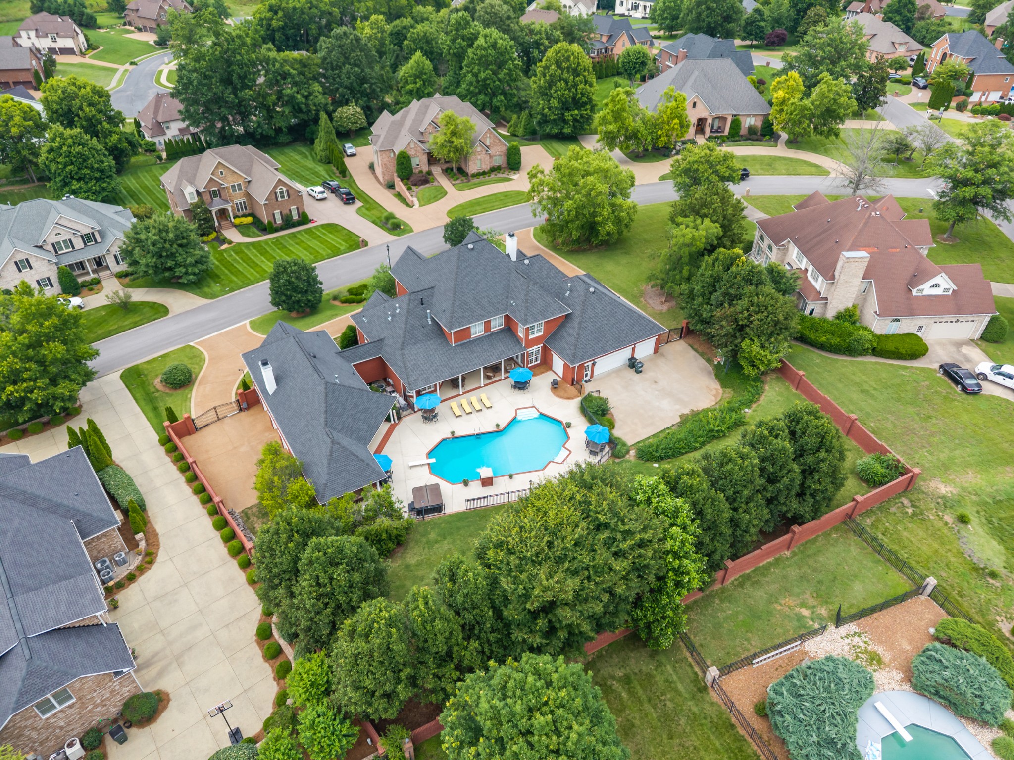 107 Mimosa Dr