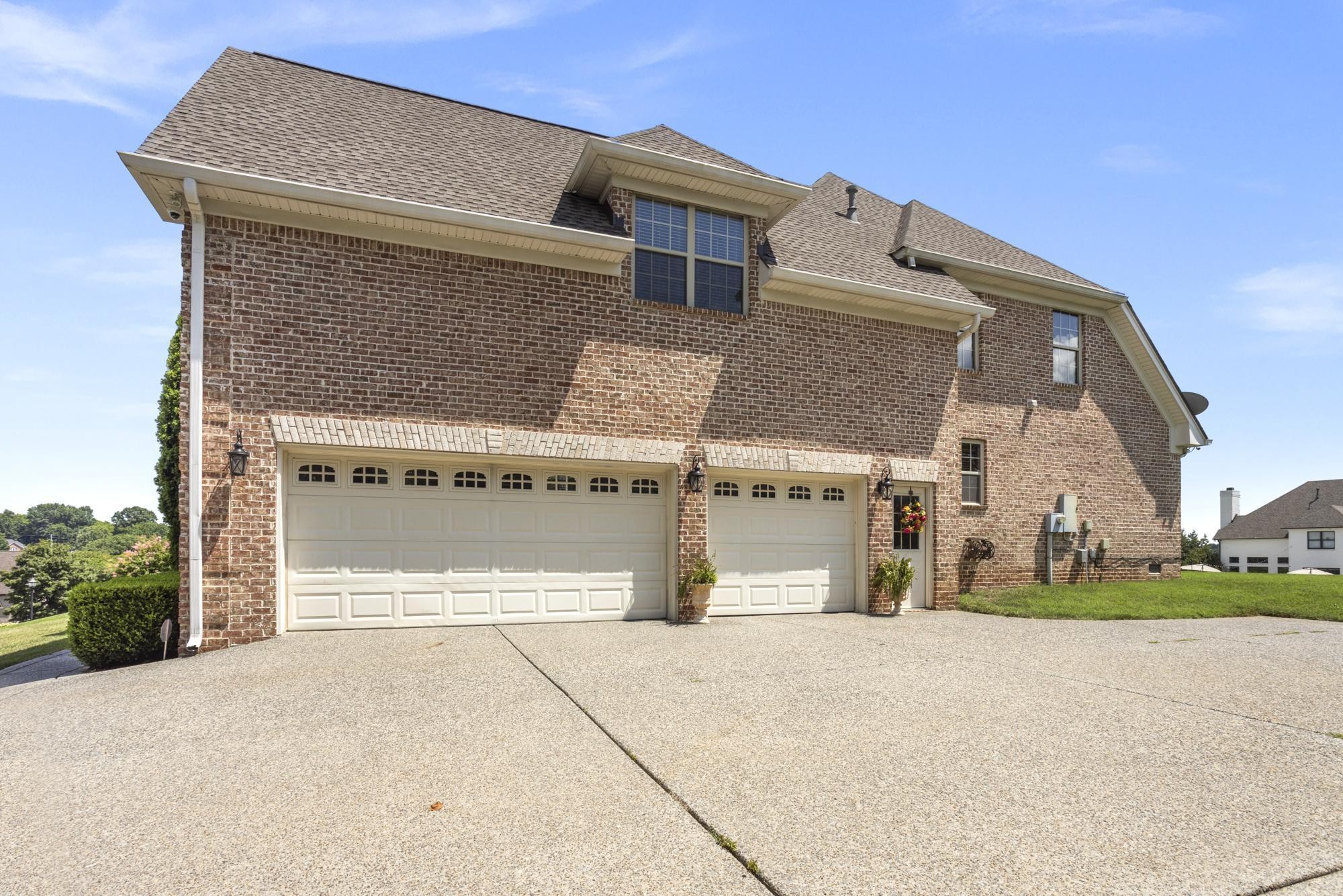 1019 Kidron Way