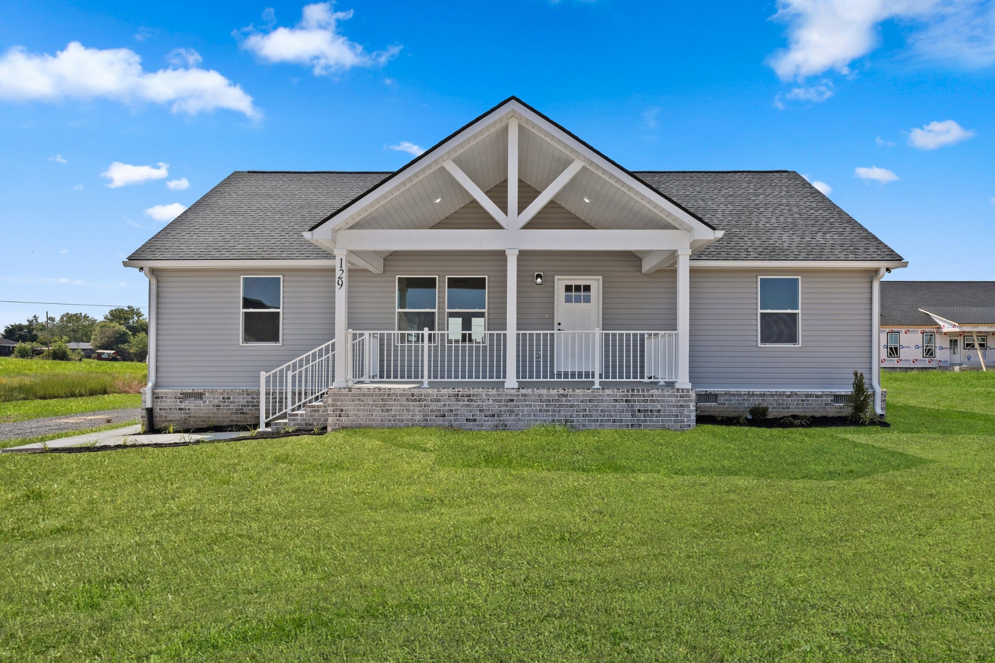 129 Martha Circle - Photo 2