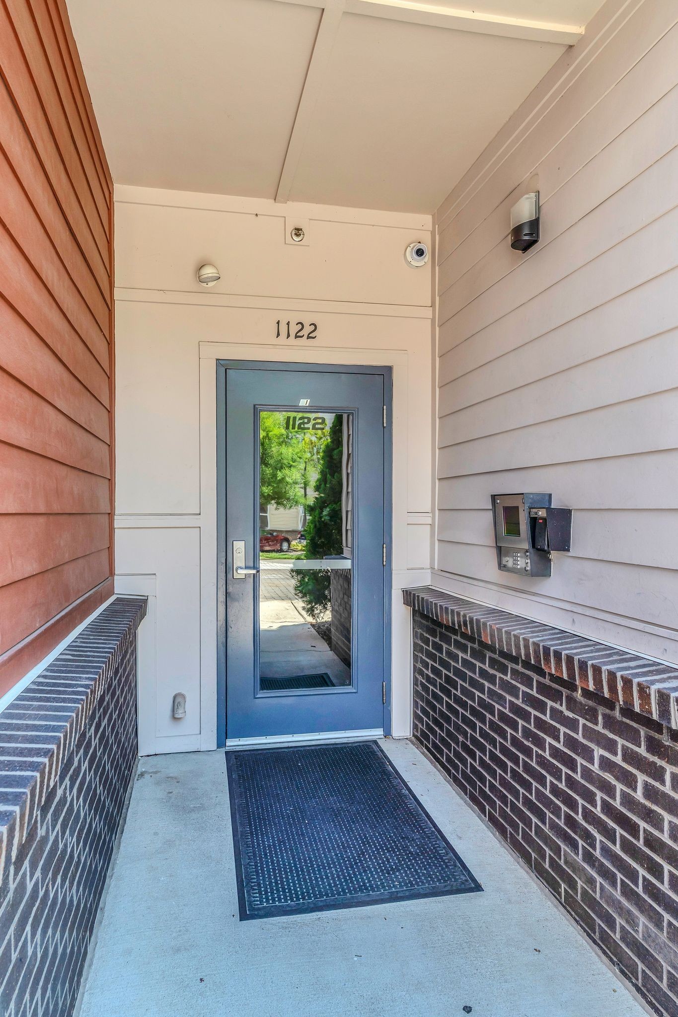 1122 Litton Ave 213