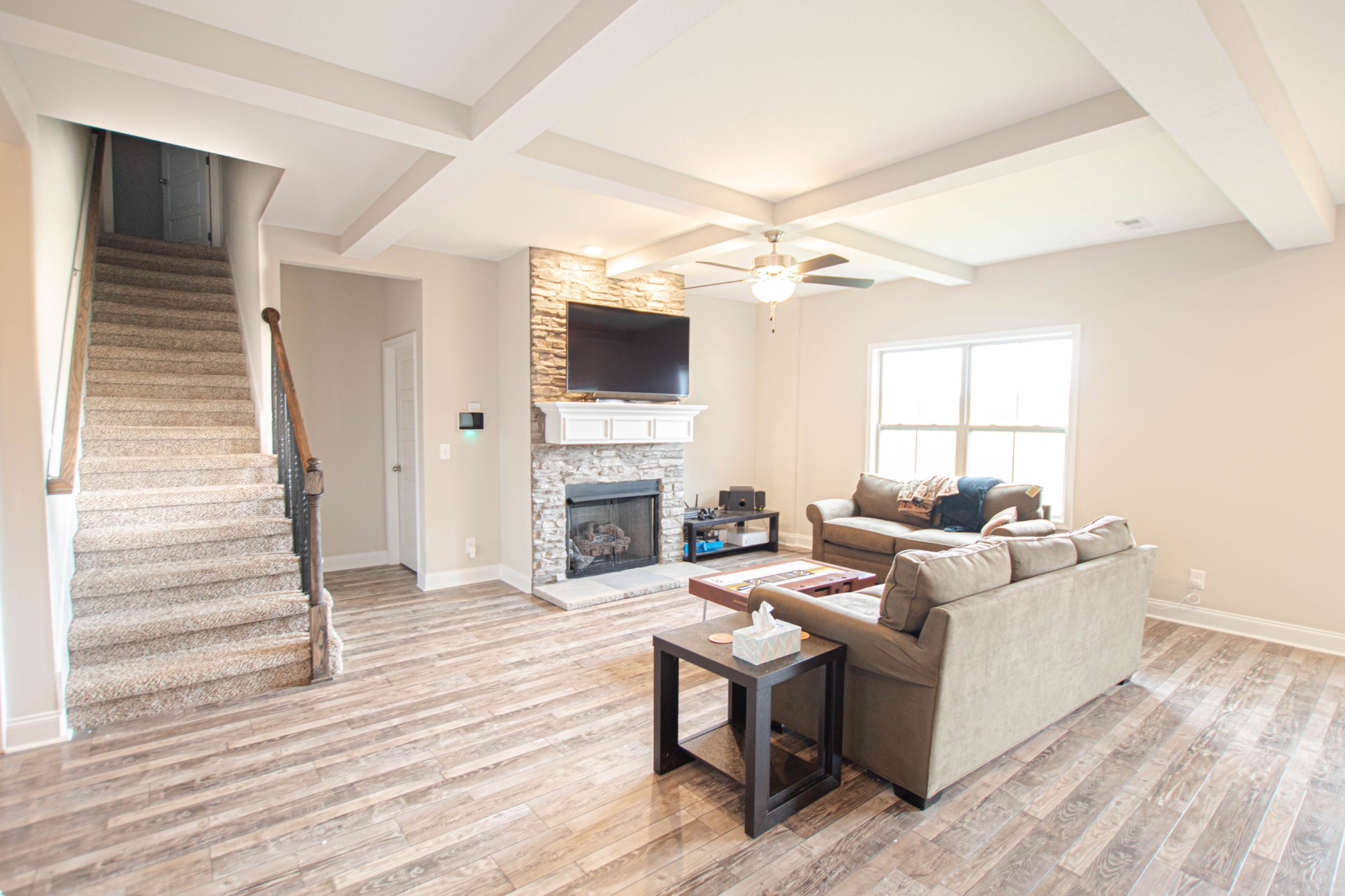 1197 Eagles Nest Ln