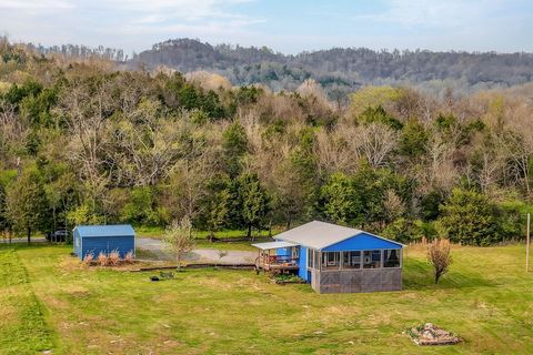 6076 Granville Hwy Granville TN 38564