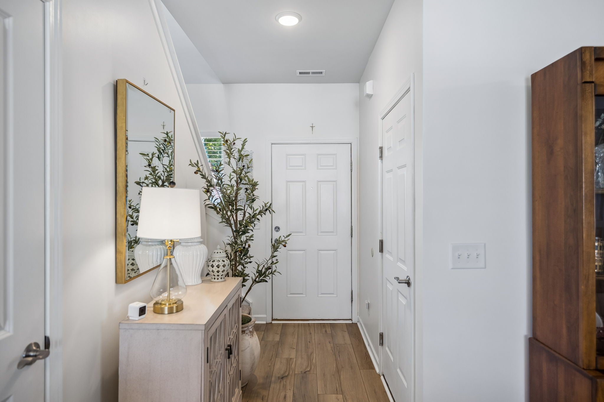 3159 Chaplins Trce