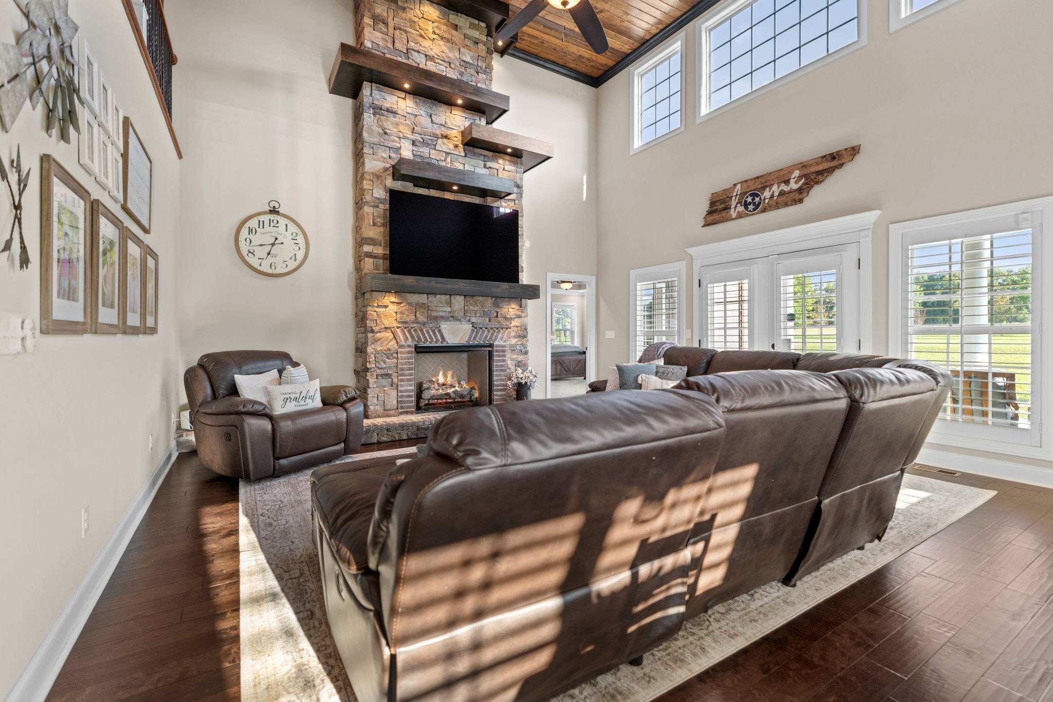 251 Old Shelbyville Hwy