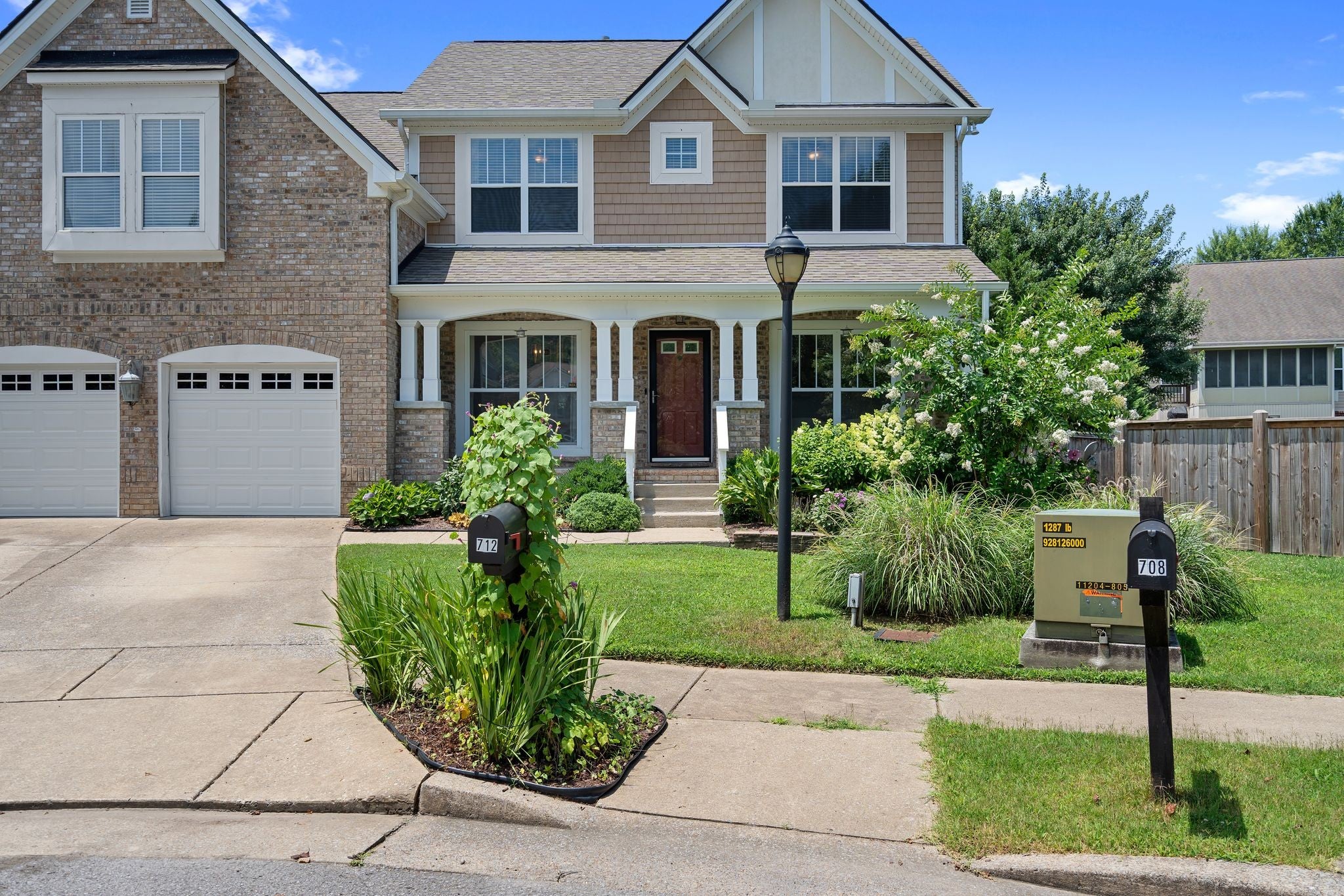 712 Riverbranch Ct