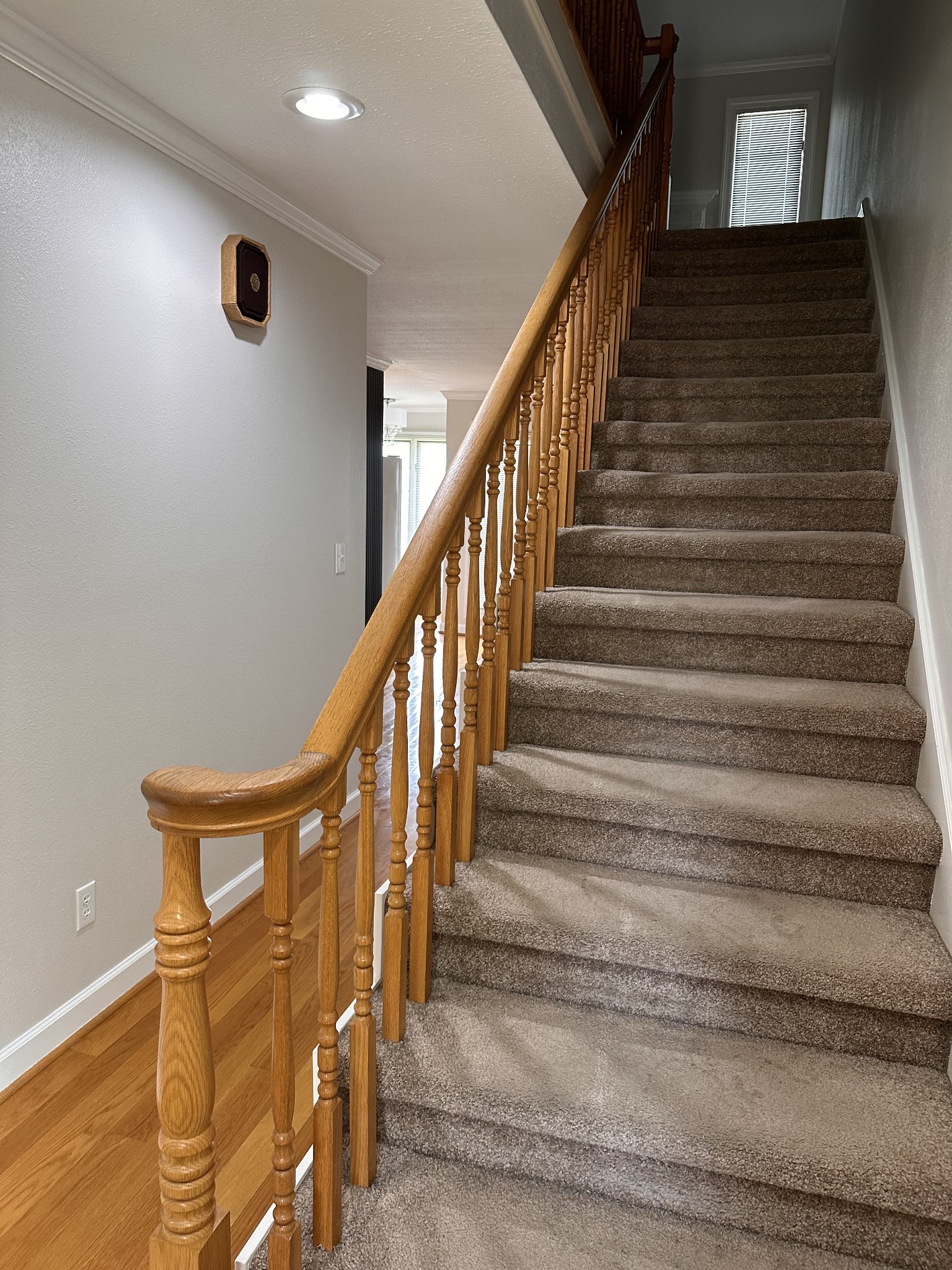 306 W Colville St B