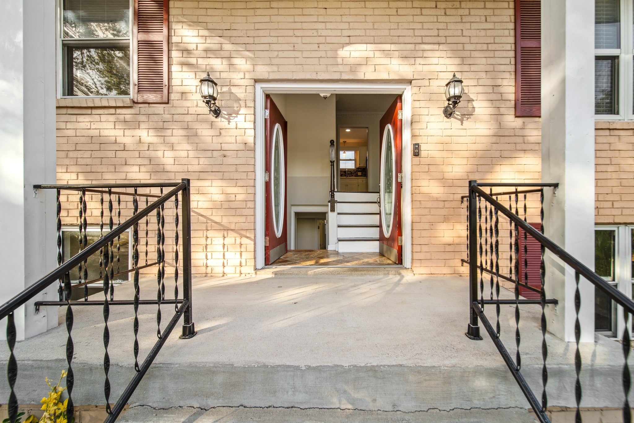 2909 Edge Moor Dr