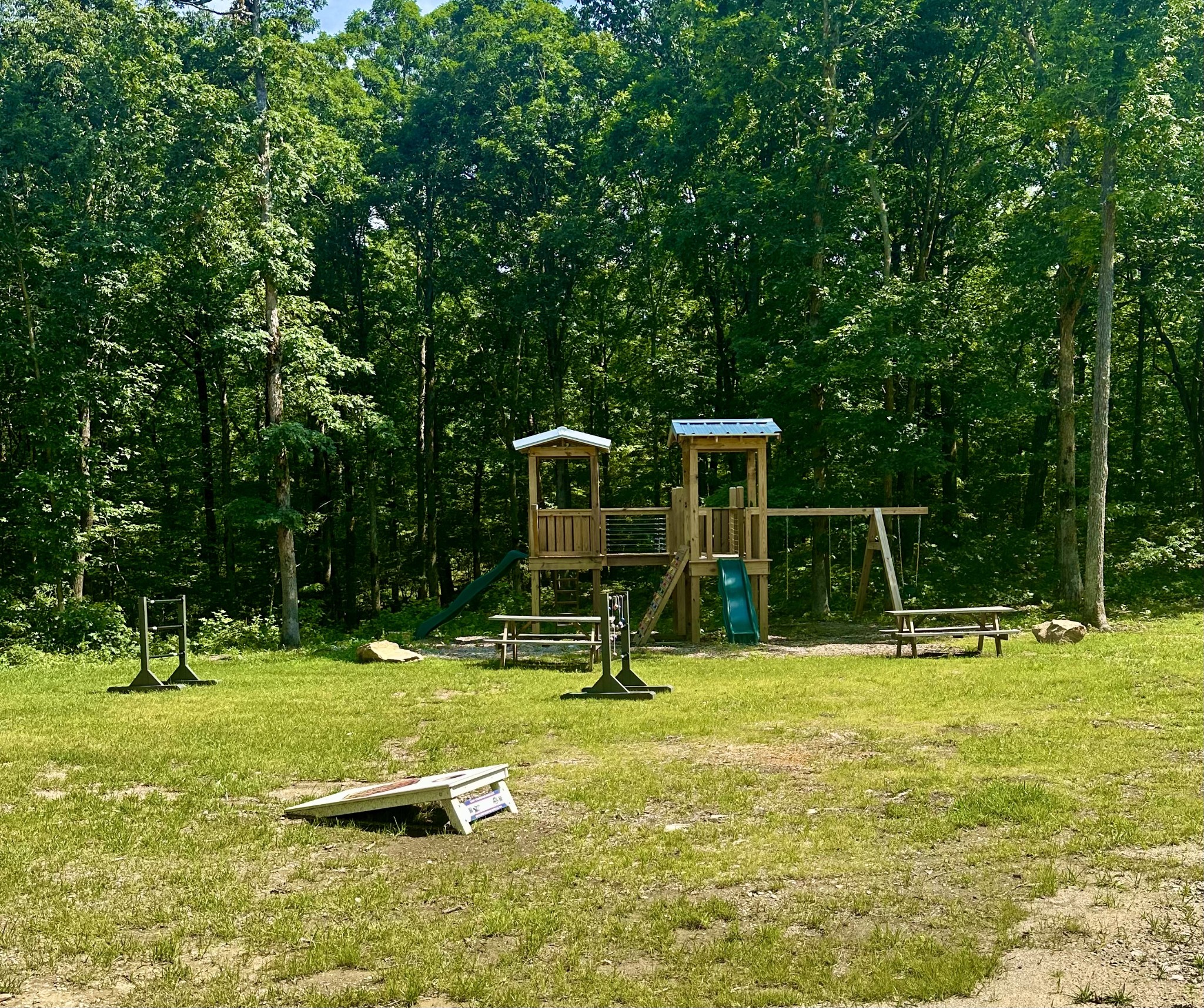 27 Mossy Rock LN