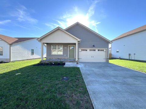201 Cardinal Creek Clarksville TN 37040