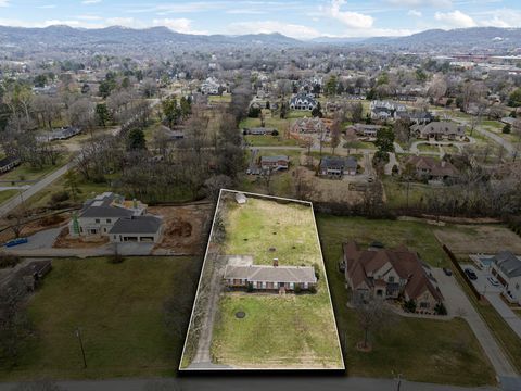Photo of 317 Robinhood Rd, Brentwood, TN 37027 (MLS # 2793541)