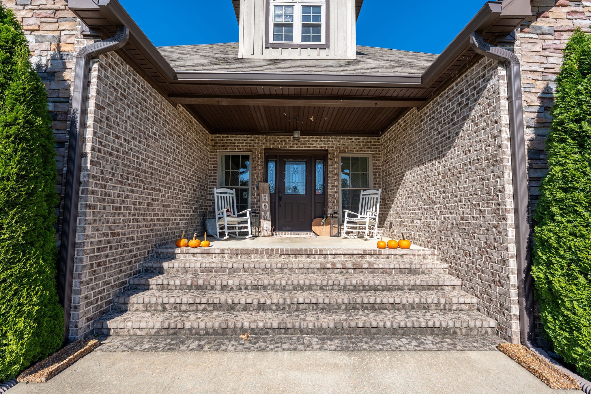 562 Double Eagle Dr