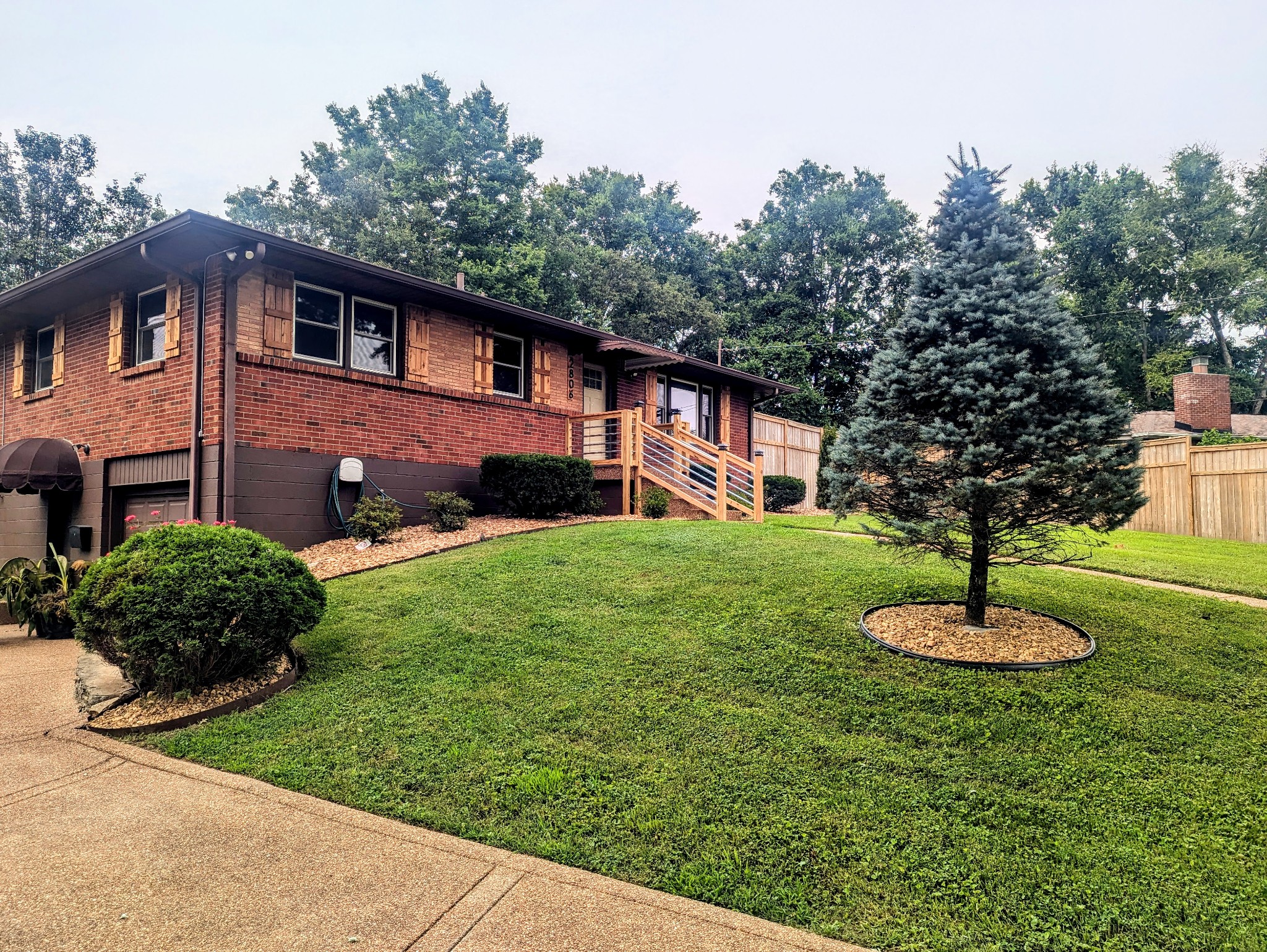 2806 Shauna Ct