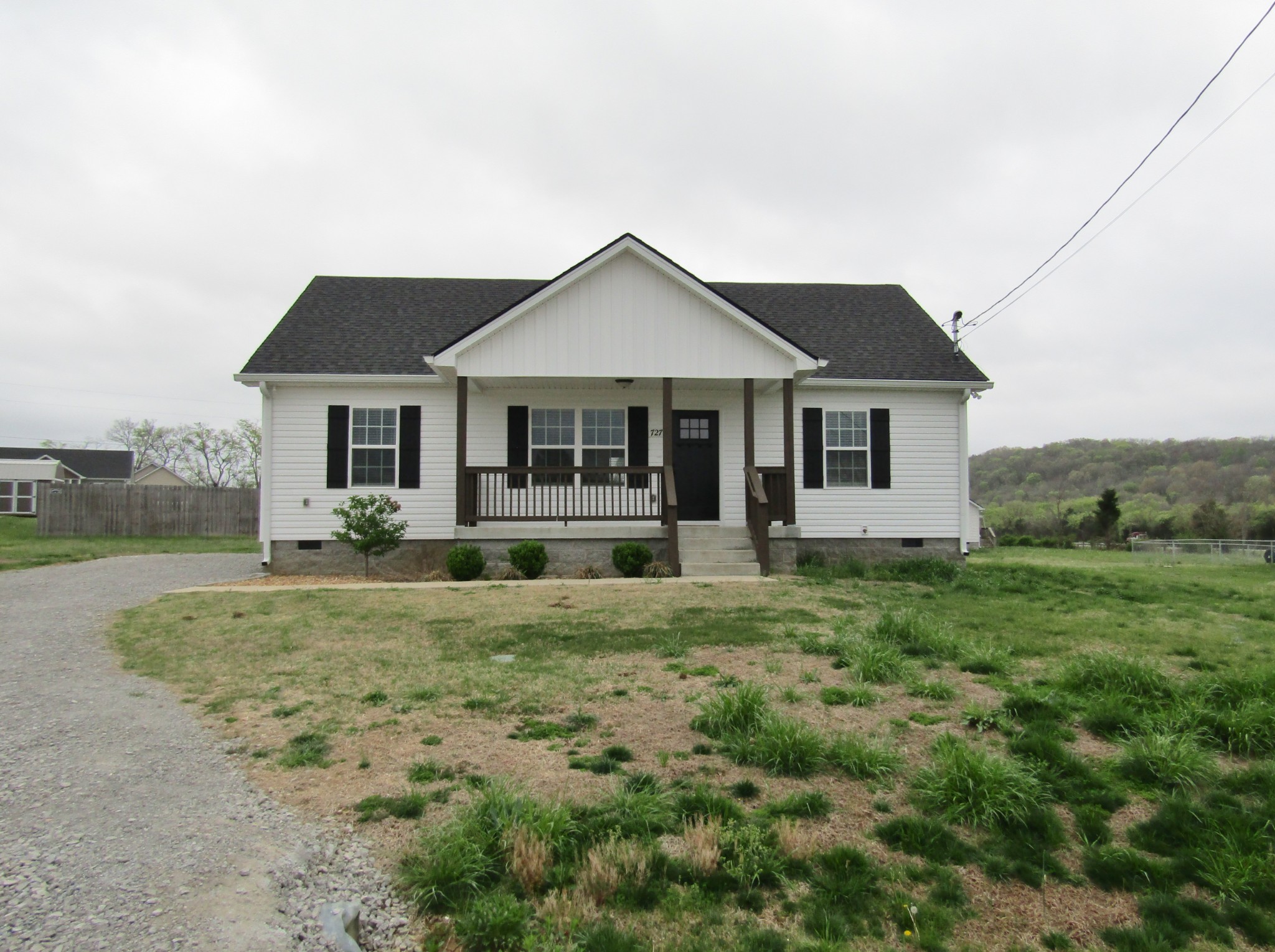 727 Ella Ct