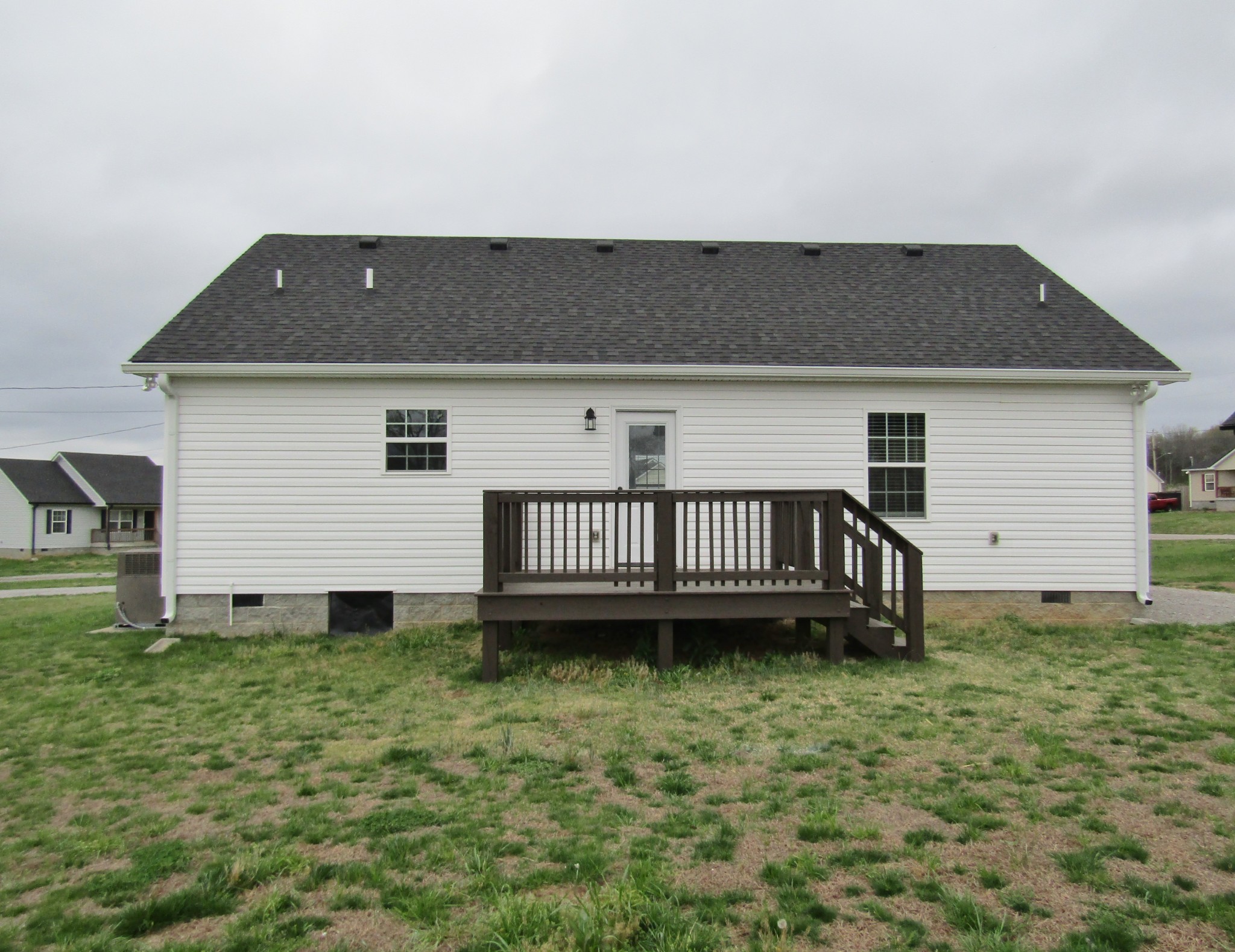 727 Ella Ct