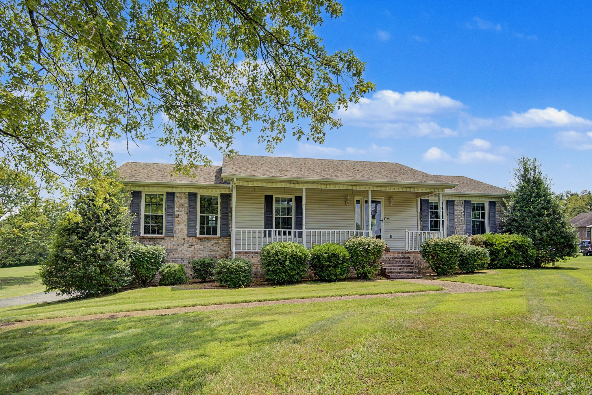 356 Lee Rd