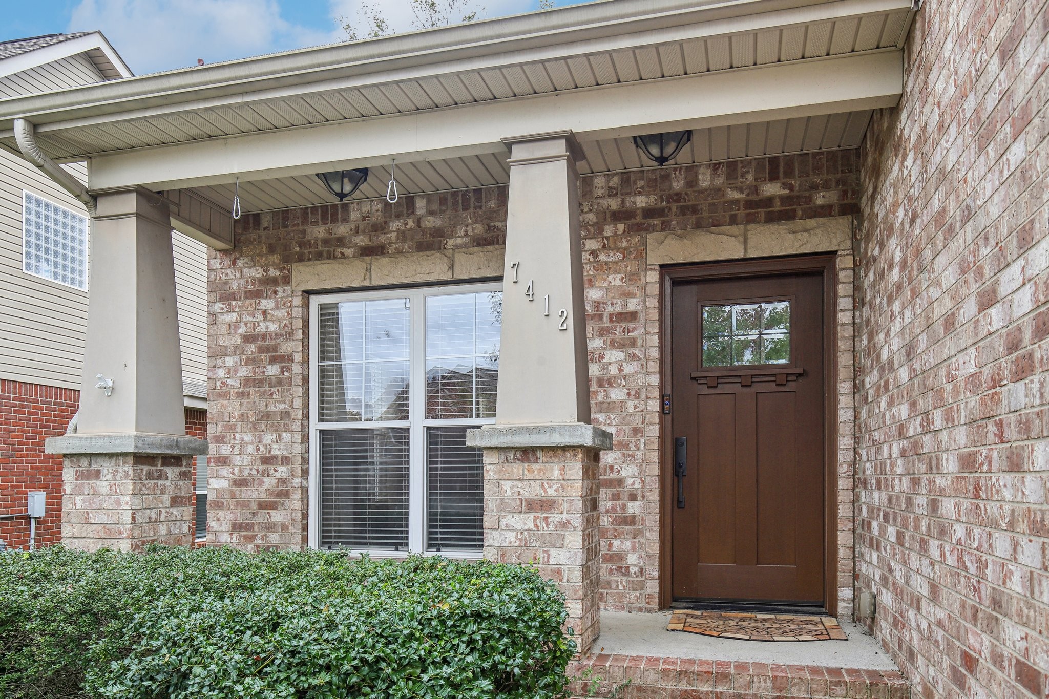 7412 Riverland Dr