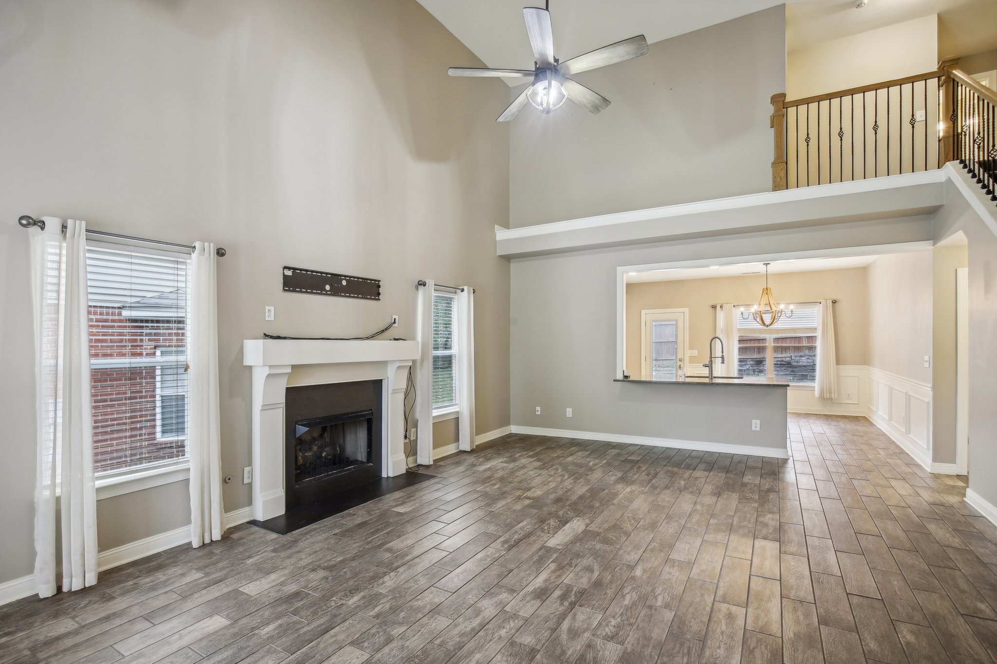 7412 Riverland Dr