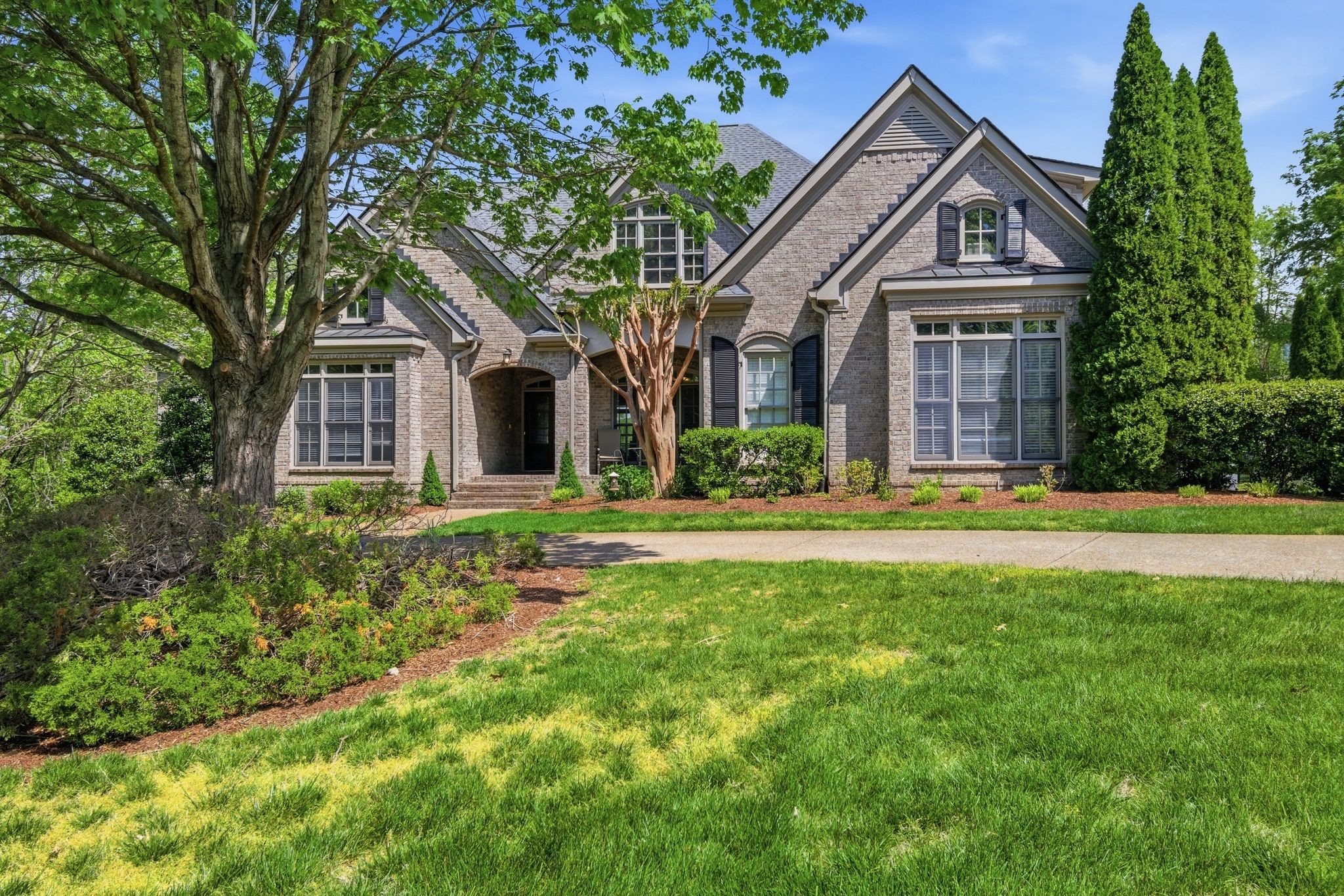 23 Sawgrass Ln